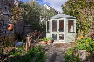 Summer House - click for photo gallery